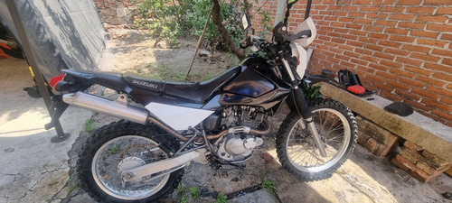 Suzuki Dr200