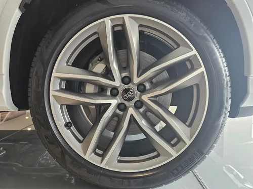 Audi Q7 S Line Mhev