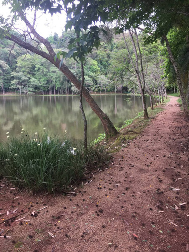 Casa Em Condomínio De Alto Padrão A 10 Min De São Paulo