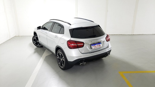Imagem 3 de 5 de Mercedes-benz Gla200 Night - 2019