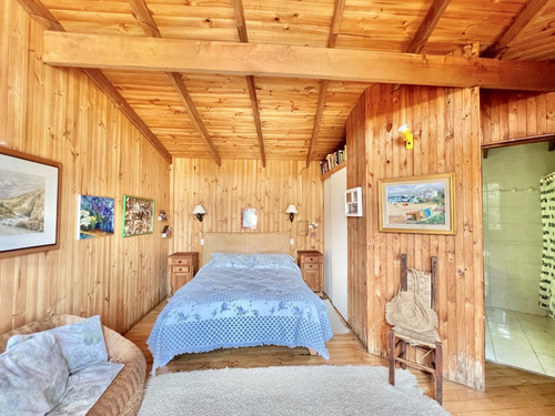 Cálida Casa En Venta En Cachagua Con Tremendo Potencial