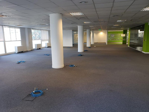 Imagen 19 de 30 de Oficinas En Alquiler En Plaza Roma
