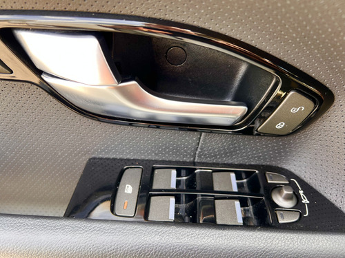 Land Rover Range Rover Evoque 2.2 Sd4 Prestige 5p
