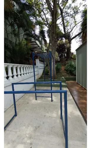 Casa En Loma De Los Bernal
