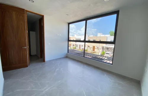 Casa Con Alberca Privada, En Venta, Residencial Rio, Huayacán, Cancún