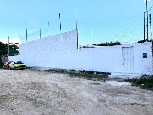 Terreno En Venta En Colonia Álamos I, Benito Juárez, Quintana Roo