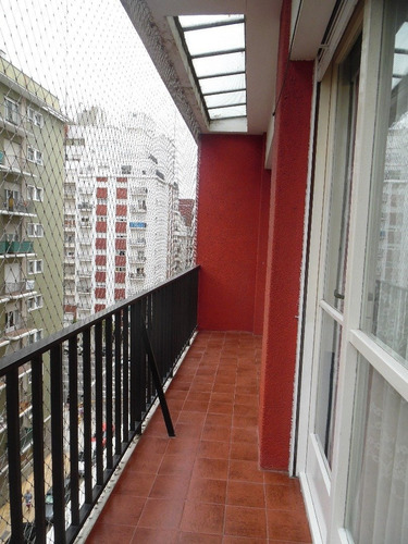 Imagen 3 de 23 de 3 Ambientes Con Dependencia Con Balcón Corrido Y Vista Lateral Al Mar