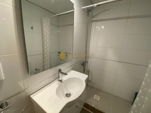 Muy Lindo Apartamento De 3 Dormitorios Con Balcon. Ubicado En La Brava, Con Muy Buena Vista.-ref:787