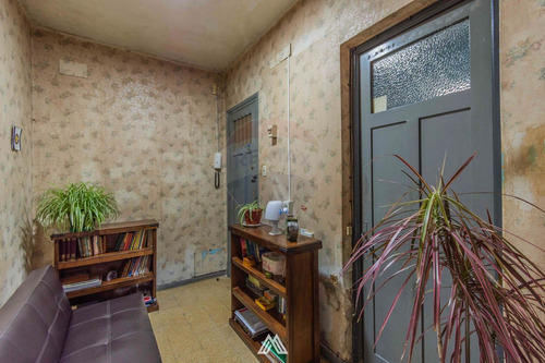 Apto 1 Dorm. Y Patio A Reciclar; Ideal Renta (7%)