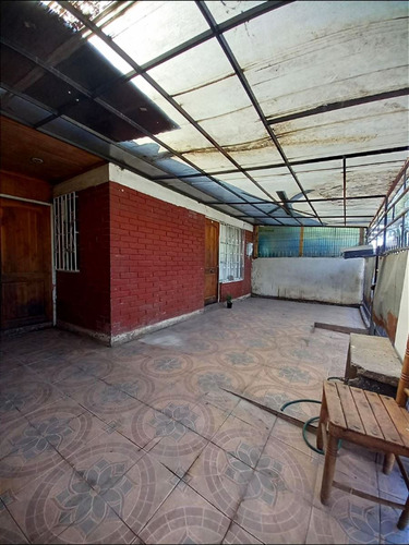 Casa En Venta De 2 Dorm 1 Baño En Alianza 2, Cerro Navia