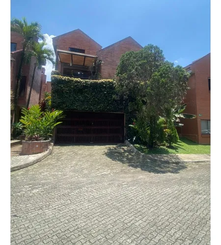 C-80 Casa Remodelada Sector Loma De Los Parra Con La Inferior