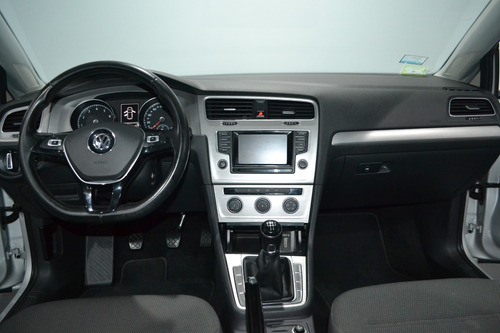 Volkswagen Golf 1.6 Trendline M/t 2015 - Imolaautos-
