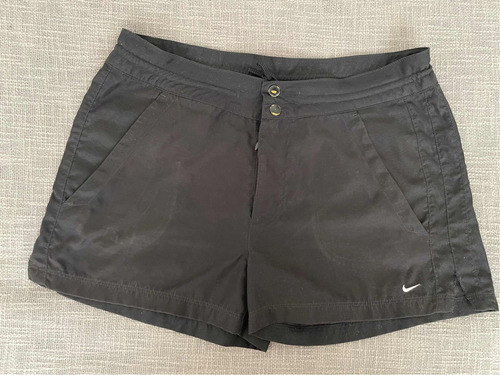 Short Nike Talle 40, Con Bolsillos