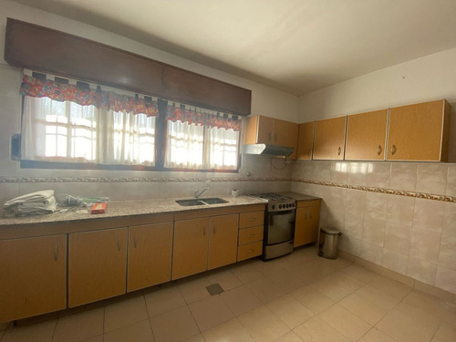 Casa Chalet En Alquiler