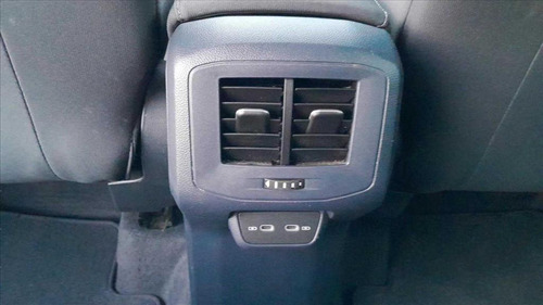 Volkswagen T-Cross 1.0 200 TSI TOTAL FLEX COMFORTLINE AUTOMÁTICO