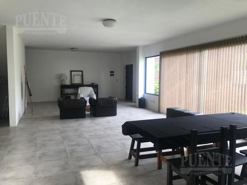 Imagen 7 de 17 de Casa - Banfield Oeste