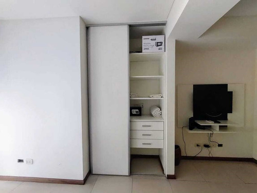 Departamento En Alquiler Loft Con Balcón En San Telmo, Capital Federal, Buenos Aires