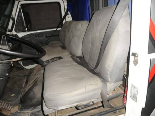 Imagem 8 de 12 de Vw 12140 Toco 4x2 Ano 1994 Com Carroceria.