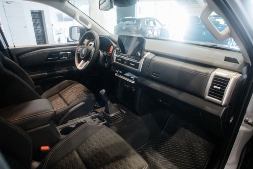 Mitsubishi L200 2.4 Di-D Glx Mt 2Wd