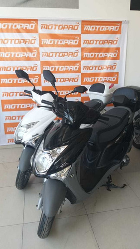 Zanella Scooter 150 Entrega En El Momento Blanco / Negro