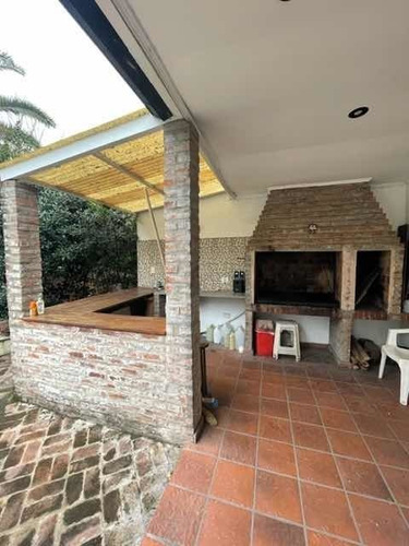 Imagen 8 de 9 de Venta - Casa A Reformar En Barrio Los Rosales - Canning