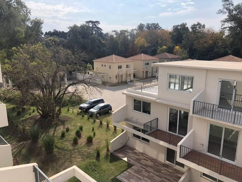 Imagen 11 de 22 de Casa En Venta En Saravi Village, Pilar, G.b.a. Zona Norte