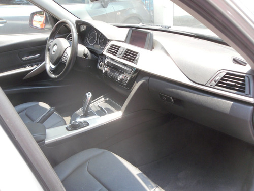 BMW Serie 3 2.0 320ia At