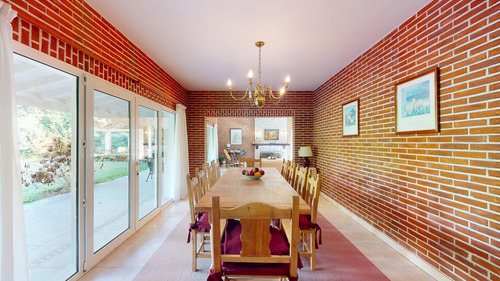 Casa De 6 Ambientes En Venta En Pinamar - Centro/iglesia A 300m Del Mar