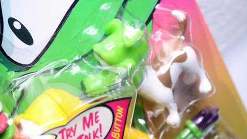 Boneco O Máskara E Milo Classic Talking Head Poppers Pop 97