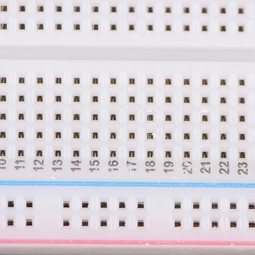 Imagen 4 de 5 de Protoboard Breadboard Para Proyectos De Electronica