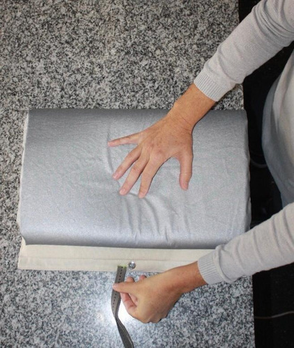 Imagen 10 de 10 de Tabla De Planchar De Mesada Höllsen Pleglable Y Aluminizada