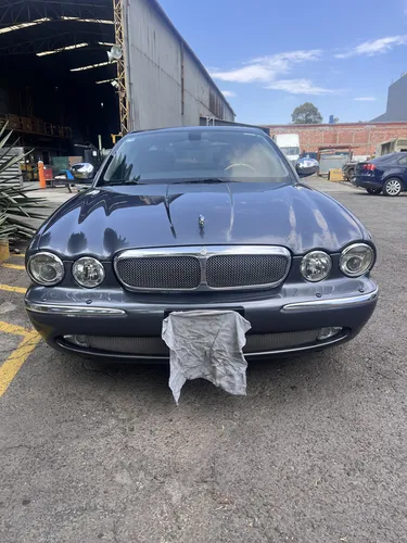 Jaguar Xj8 L