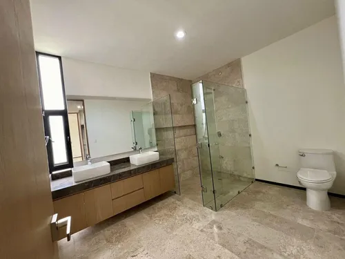 Casa En Privada Al Norte De Mérida