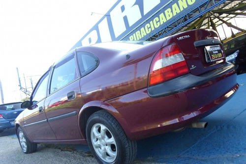 Vectra 2.0 Mpfi Gls 8v Gasolina 4p Manual 1997/1997