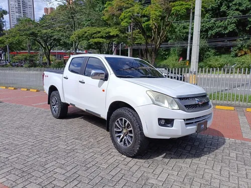 Chevrolet Luv Dmax