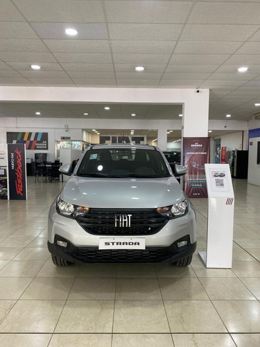Fiat Strada 1.4 8v Freedom Cd