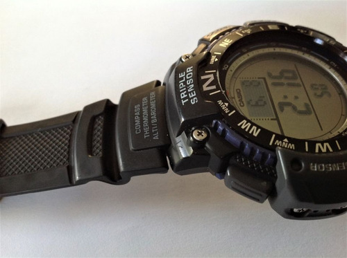 Reloj Casio Super Iluminator 3439 Sgw 1000 Triple Sensor (Usado)