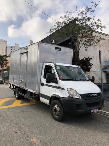 Imagem 2 de 5 de Iveco Daily 70c17