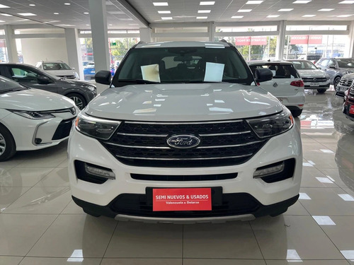 Ford Explorer XLT 2.3L RWD