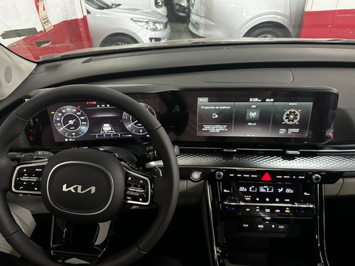 Imagen 11 de 17 de Kia Carnival 2023