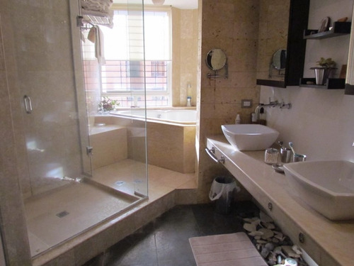 Imagen 15 de 16 de Se Vende Apto 450m2 5h/7b/3p Los Samanes 4330