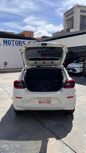 Suzuki Baleno