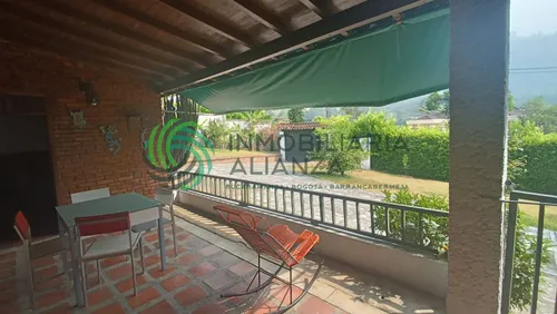 Casa En Venta En Lagos Del Cacique. Cod V61450
