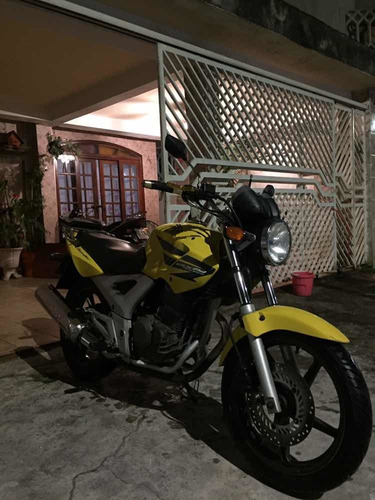 Imagem 2 de 8 de Honda Cbx Twister 250