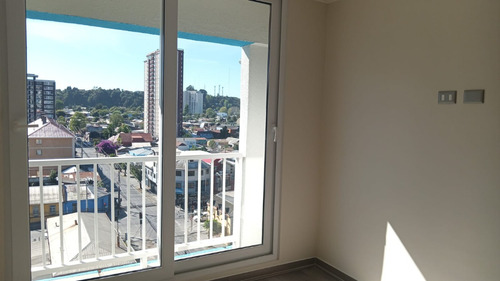 Arriendo Departamento Studio Piso 6 Pelantaro, Concepción