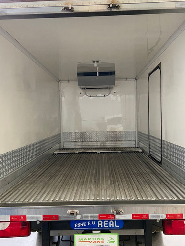 Imagem 11 de 15 de Sprinter 311 2016 Baú Refrigerado Completa Único Dono!