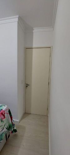 Apto Com 2 Quartos, Cozinha E Escritório Mobiliado