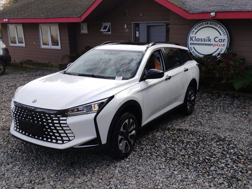 Dongfeng Aeolus Y3 Gs Cross 1.5