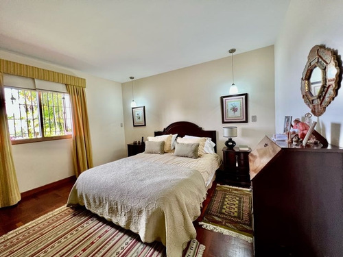 Imagen 29 de 30 de Se Vende Casa 540m2 4h+s+anexo/7b/8p Tusmare