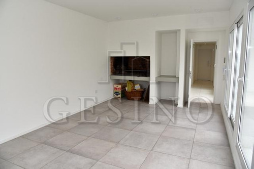 Imagen 2 de 24 de Departamento - La Plata